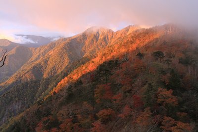 1夕陽.jpg (474.15 KiB) 閲覧された回数 9188 回 夕陽に燃える深南部