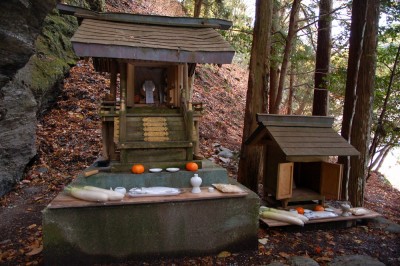 山の神（かなり高価なものらしいです）
