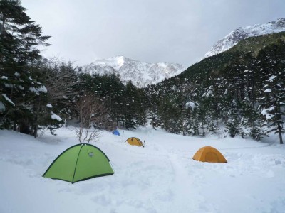 P1060760.jpg (135.04 KiB) 閲覧された回数 9052 回 行者小屋のMy tent