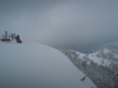 ２０１２年２月４日。