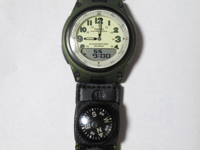 IMG_8046-s.JPG (36.17 KiB) 閲覧された回数 10431 回 アンチGPS派なもんでリストコンパスは必需品です