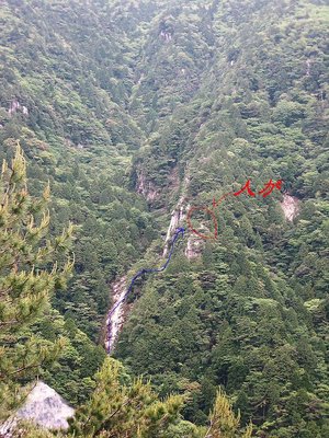 ● 百間滝落ち下、見たくなりましたワン、岩ゴロかなあ