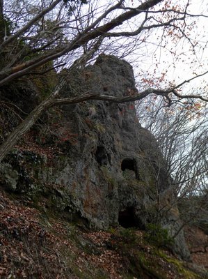 P1060836.JPG (211.49 KiB) 閲覧された回数 9796 回 異様な岩壁