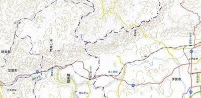 三国越林道が東西に抜けていて