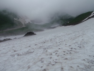 ヒルバオ雪渓