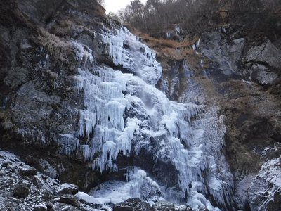 布引滝の氷瀑