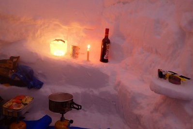 4.jpg (77.69 KiB) 閲覧された回数 7577 回 中は明るくほんのり暖かい