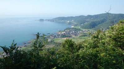 P7151370.JPG (2.58 MiB) 閲覧された回数 27884 回 展望台からの眺望(砂方~間人方面)