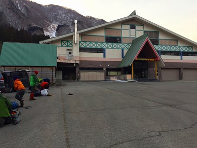 白弓スキー場駐車場