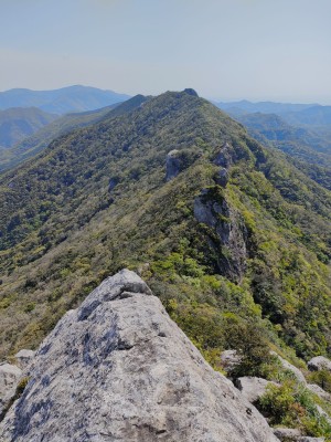 遠見岳への稜線