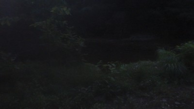 P7304186.jpg (213.11 KiB) 閲覧された回数 3246 回 やっと合流点の大堰堤。もう闇の中だ