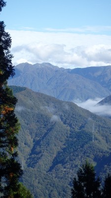遠く能郷白山？