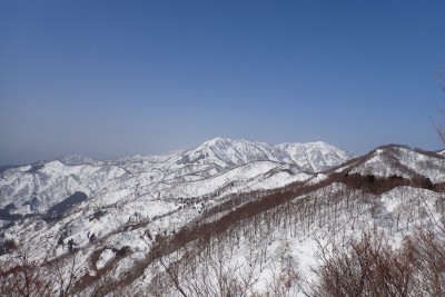 越前甲と加賀大日