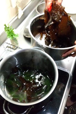 ワカメ料理１.JPG