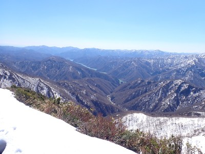 P3190066.JPG (213.25 KiB) 閲覧された回数 2797 回 徳山湖