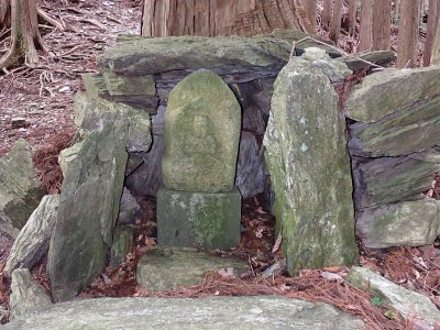 田引峠の大日如来