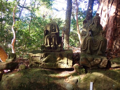 PB260068.JPG (321.15 KiB) 閲覧された回数 6286 回 首のない役行者