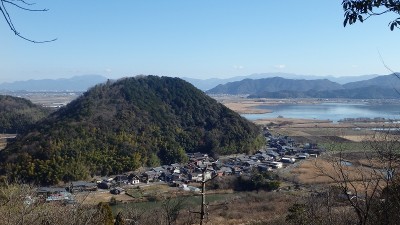 P1050316.jpg (355.06 KiB) 閲覧された回数 3263 回 円山、西の湖方面