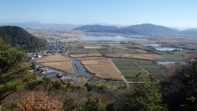 望西峰近くから東側の田園風景