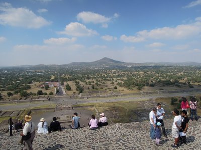 頂上の眺め.JPG (184.72 KiB) 閲覧された回数 4841 回 頂上からの眺め