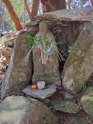 P2030066.JPG (261.15 KiB) 閲覧された回数 7320 回 中宮の役行者