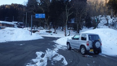 P2090450.jpg (331.53 KiB) 閲覧された回数 4527 回 中河内の国道交差点付近(2/9)