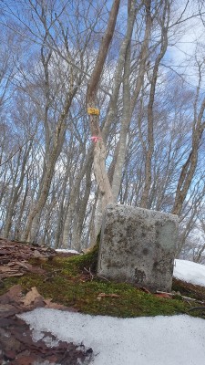 P2180546.jpg (461.67 KiB) 閲覧された回数 7510 回 三角点