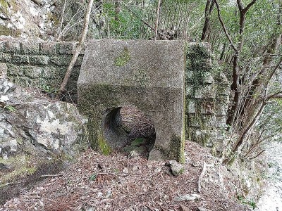 又口川発電所の水路遺構