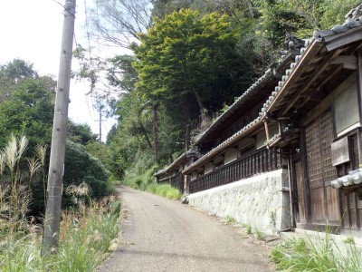 P9250053.jpg (111.94 KiB) 閲覧された回数 7233 回 飼坂峠登り口