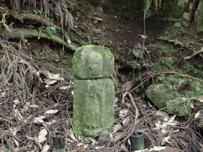 P9250071.jpg (101.78 KiB) 閲覧された回数 7228 回 首切り地蔵