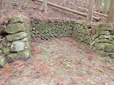 石仏のあった石垣