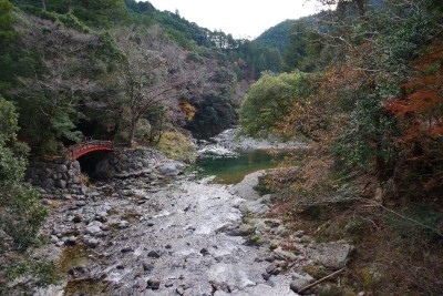 IMGP3299.JPG (220.08 KiB) 閲覧された回数 3225 回 中央に夢淵