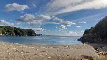 にわの浜に降り立つ