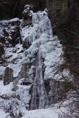 琵琶の滝（５０メートルらしい）