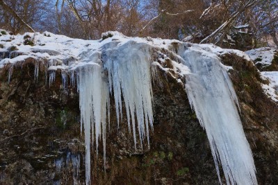 IMGP0317.JPG (208.08 KiB) 閲覧された回数 2839 回 巨大氷柱