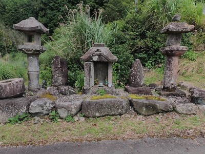 大日如来と阿修羅の祠