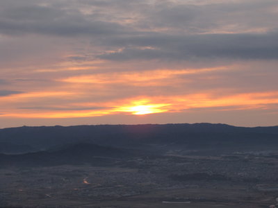 左端の笠取山から青山高原の風車群