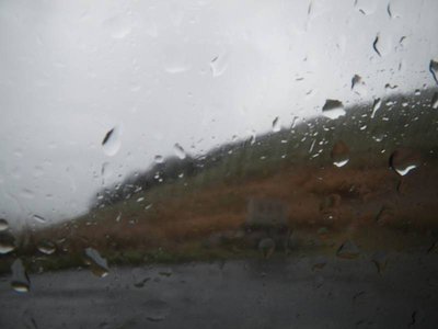 高倉峠／風雨強し