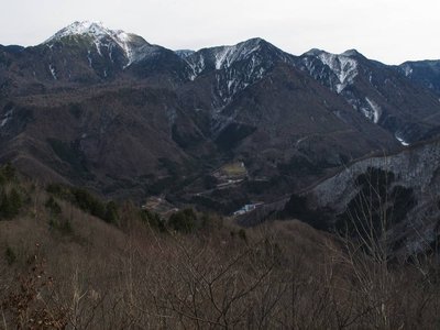 左から焼・白谷・アカンダナ