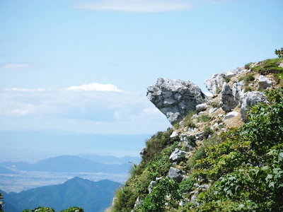 天狗の鼻2.JPG (141.96 KiB) 閲覧された回数 10450 回 ●天狗の鼻、天狗になって人それぞれだよな。天狗になることで人は進歩するのカモ。
