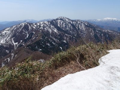 花房山から小津権現山