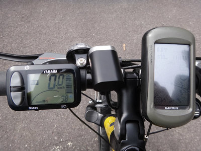 ハンドルにはOREGON　550もつけたよ