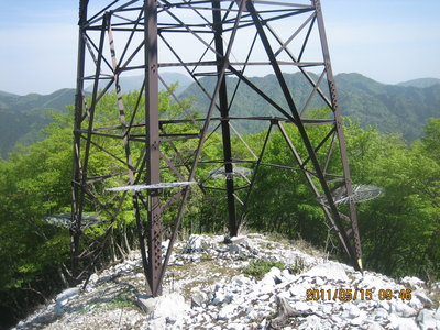 20110515tengudo_manno 006.jpg (955.88 KiB) 閲覧された回数 17421 回 一番最初の鉄塔