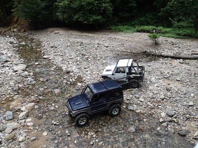 resizeP8140231.jpg (268.3 KiB) 閲覧された回数 4258 回 この二台はナンバーがあったけど