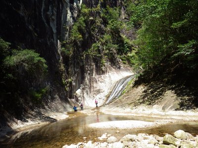 美しいヤケベ岩！！