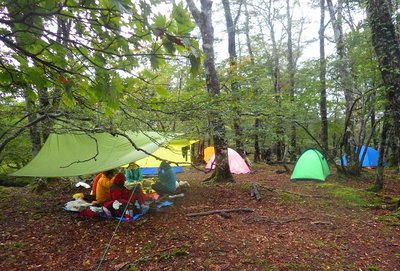 足がつるつる闇鍋。