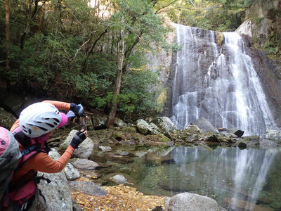 PB110167.jpg (100.47 KiB) 閲覧された回数 7953 回 屏風滝