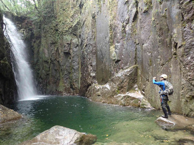 PB110136.jpg (88.42 KiB) 閲覧された回数 7955 回 部屋滝