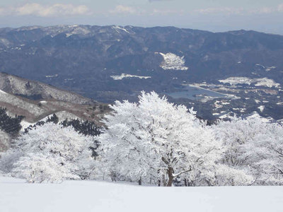 P1310080.jpg (66.47 KiB) 閲覧された回数 8175 回 樹氷