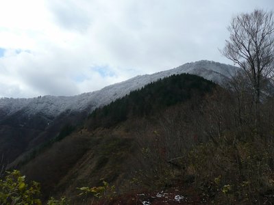 雪の稜線.jpg (214.74 KiB) 閲覧された回数 4786 回 雪の稜線
